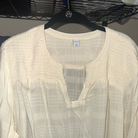 XL Old Navy Cream Long Sleeve Blouse w tassels - Picture 5 of 5